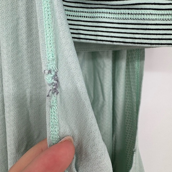 Lululemon No Limits Mint Green Tank with Shelf Bra - Picture 7 of 7